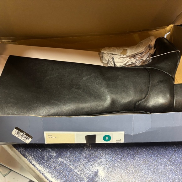 Universal Thread Classic Black Knee-High Boots - Picture 4 of 4